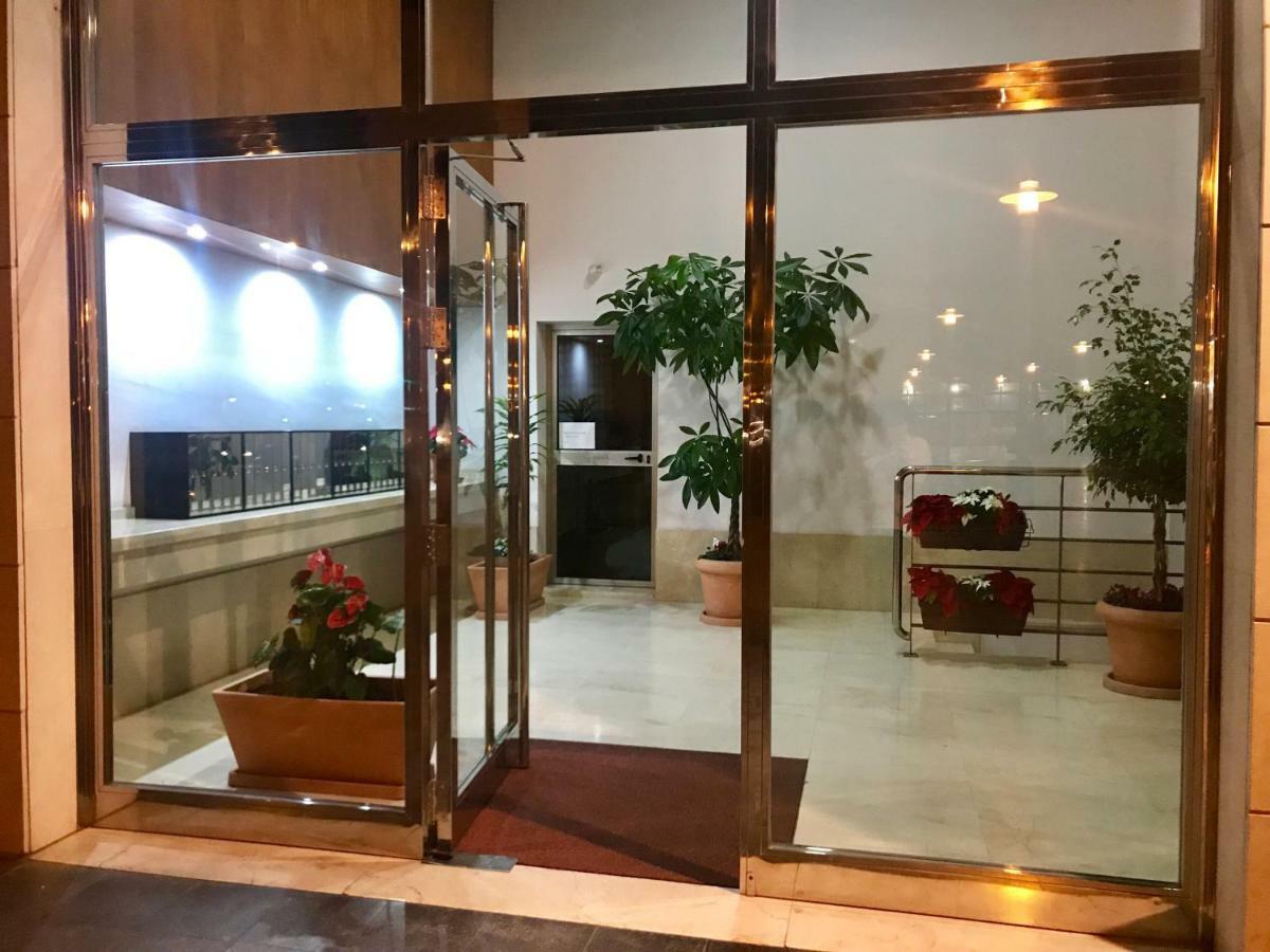Apartamento Paseo Maritimo Antonio Banderas Малага Екстериор снимка